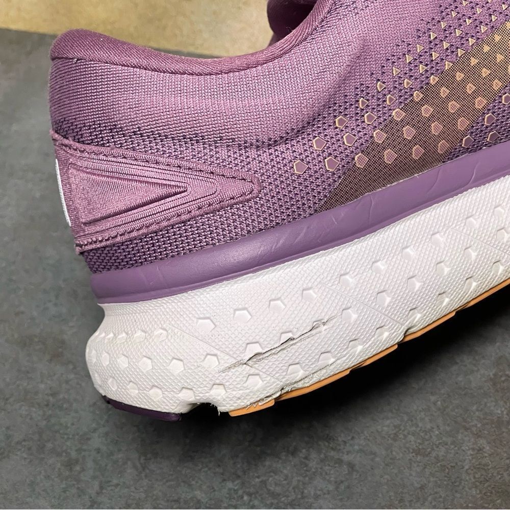 Brooks Glycerin 18 1203171B590 Purple Women's Running Shoes Size 11B - Picture 2 of 16